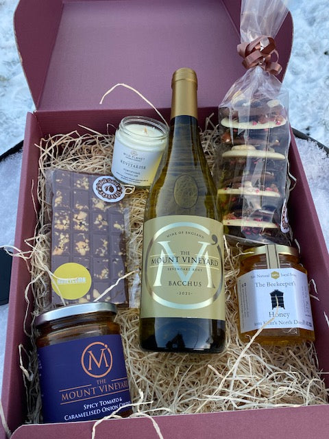 Lovely Local Hamper with Bacchus White