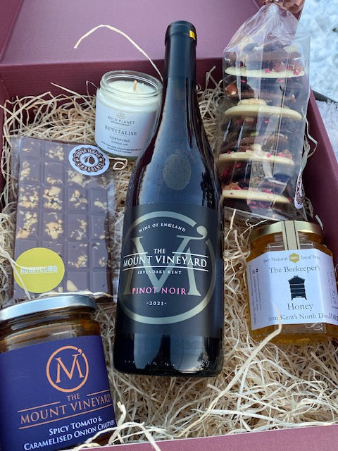 Lovely Local Hamper with Red Pinot Noir