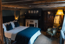 Load image into Gallery viewer, Thursday 12th February ~ The Calvert Deluxe Room
