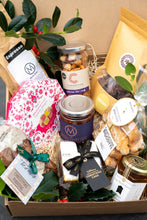 Load image into Gallery viewer, Christmas Treat Hamper
