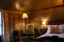 Load image into Gallery viewer, Saturday 14th February ~ The Finch Deluxe Room
